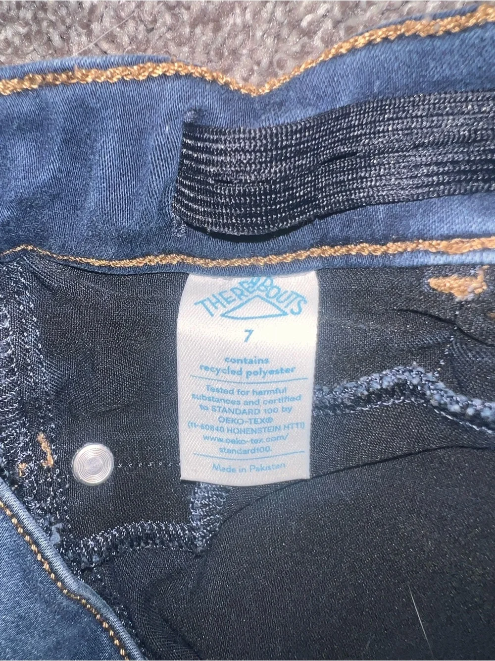 Girls size 7 Stretch Slim Jeans in Dark Blue